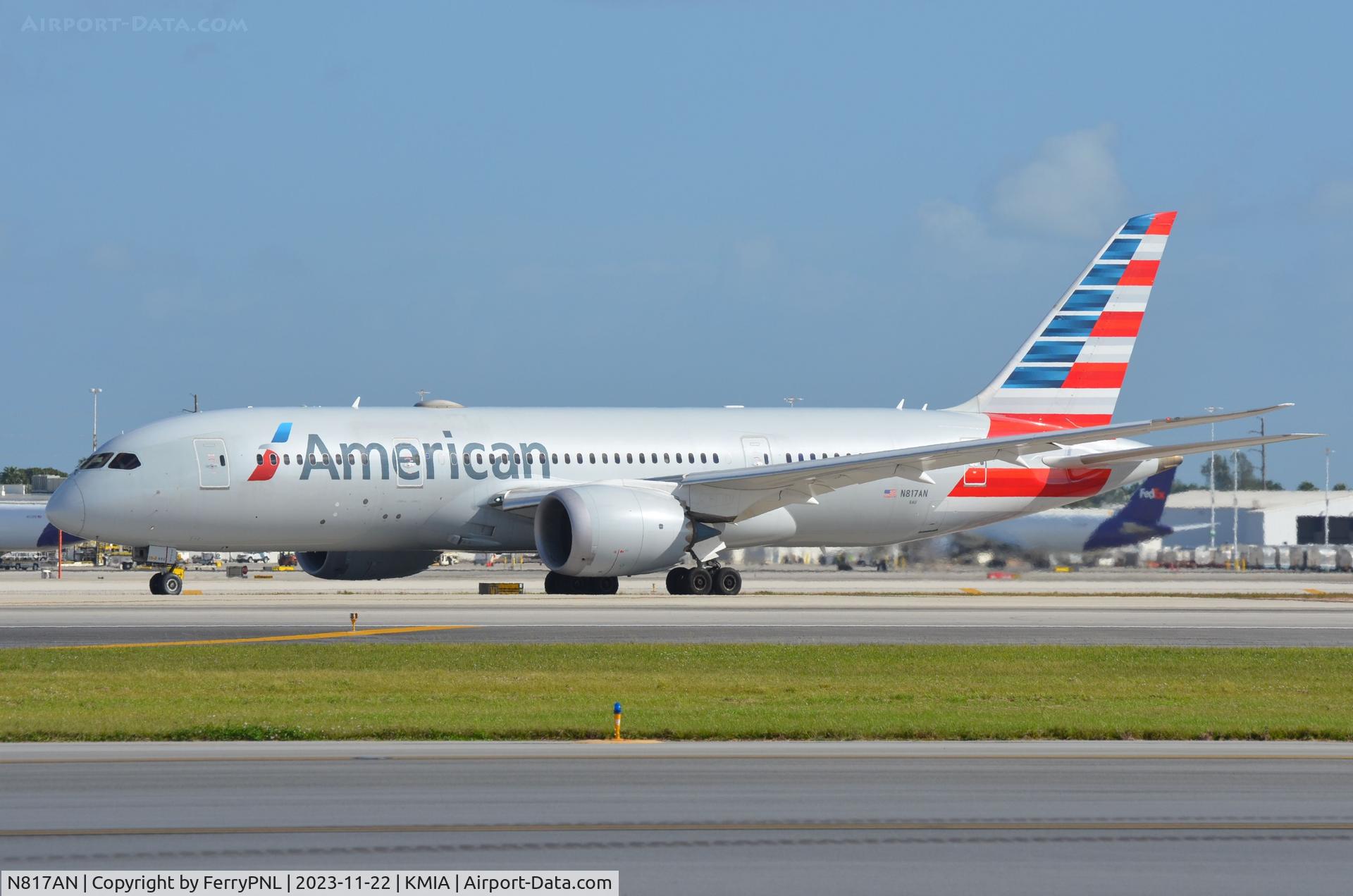 N817AN, 2016 Boeing 787-8 Dreamliner Dreamliner C/N 40635, American B788 for departure