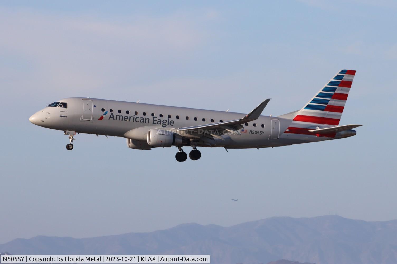 N505SY, Embraer 170-200LR C/N 17000886, SKW/AE E175 zx TUL-LAX