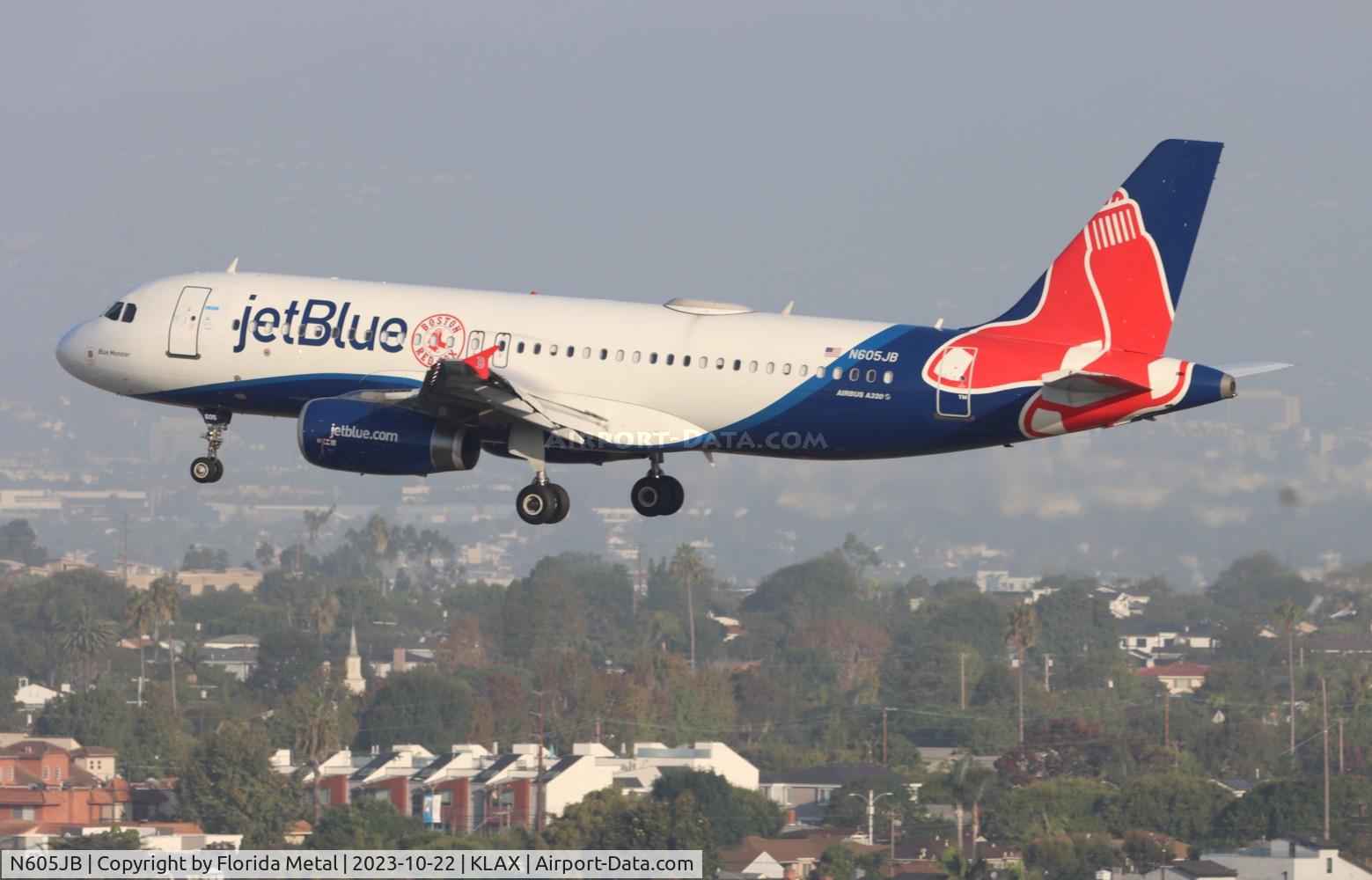 N605JB, 2005 Airbus A320-232 C/N 2368, JBU A320 Red Sox zx SFO-LAX