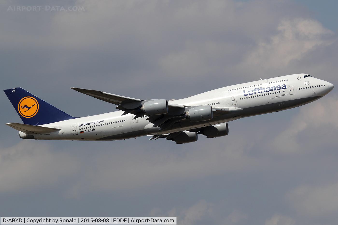D-ABYD, 2012 Boeing 747-830 C/N 37829, st fra