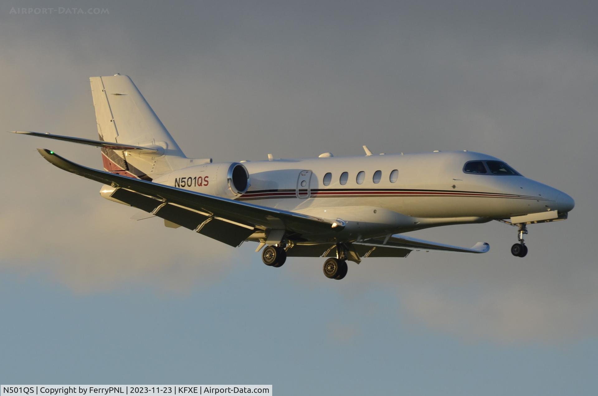 N501QS, 2016 Cessna 680A Citation Latitude C/N 680A-0037, Netjets Ce680A landing just before dusk