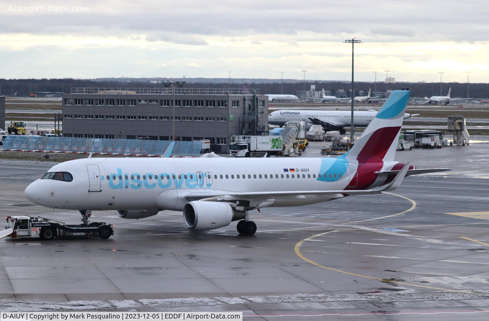 D-AIUY, 2016 Airbus A320-214 C/N 7355, Airbus A320-214