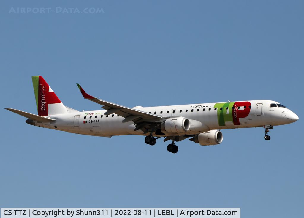 CS-TTZ, 2013 Embraer 195AR (ERJ-190-200IGW) C/N 19000628, Landing rwy 24R