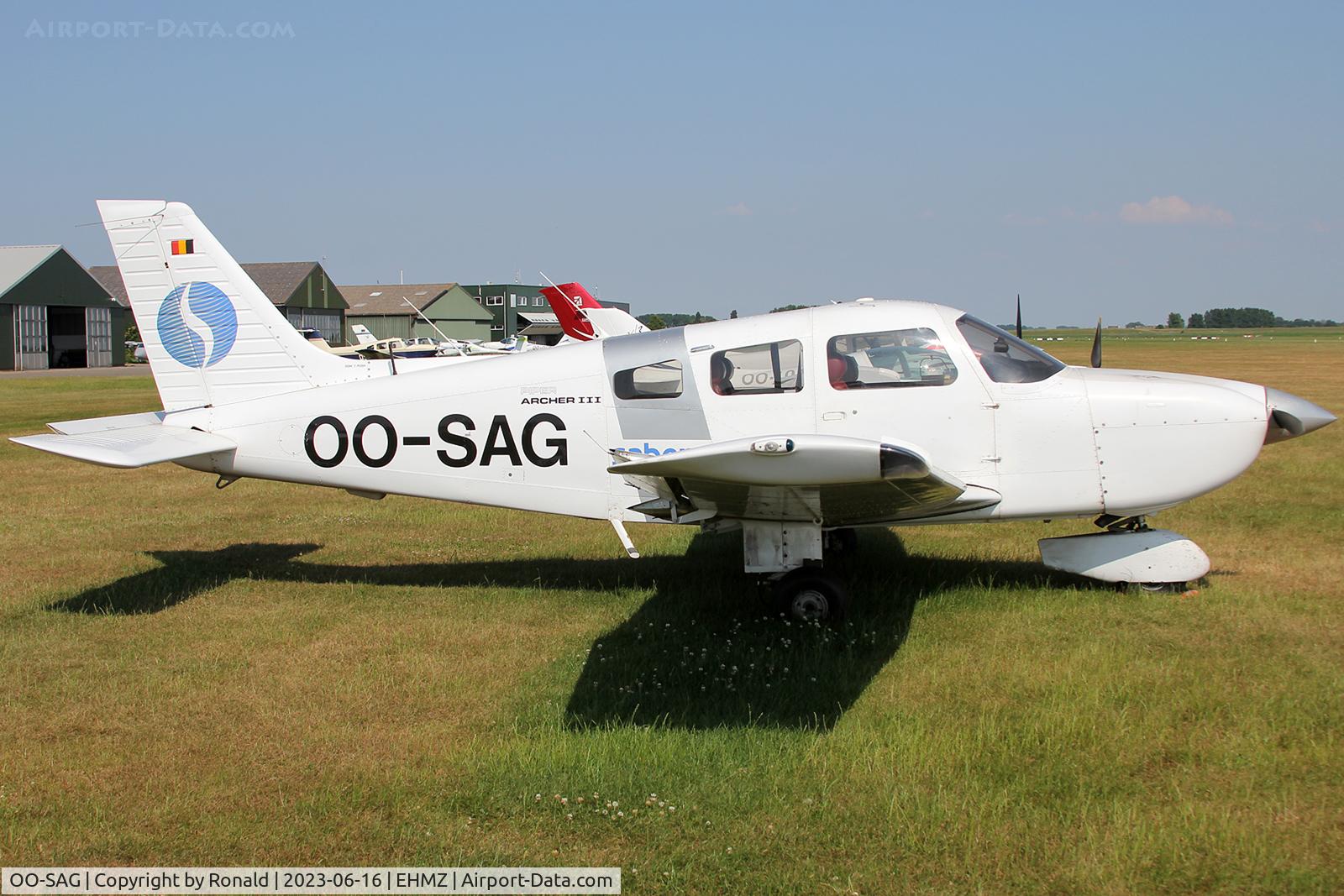 OO-SAG, Piper PA-28-181 Archer III C/N 2843093, at ehmz
