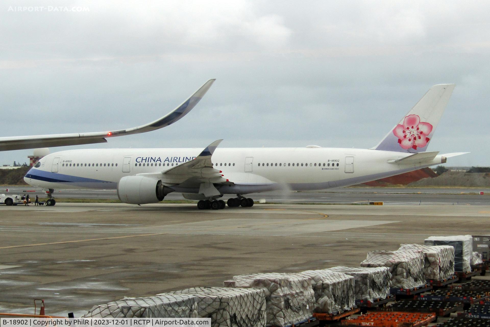 B-18902, 2016 Airbus A350-941 C/N 057, B-18902 2016 Airbus A350-900 China Airlines Taipei