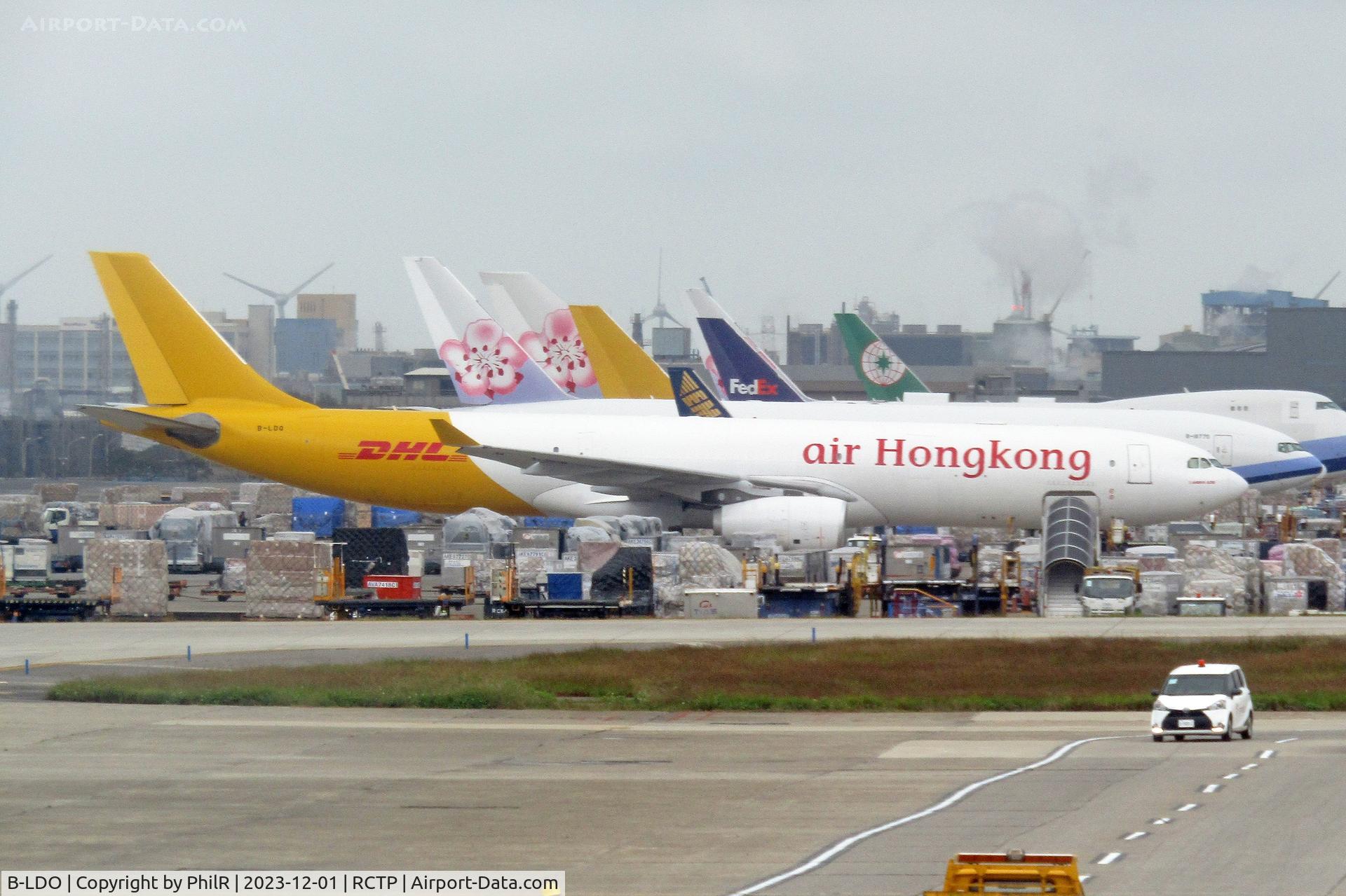 B-LDO, 1995 Airbus A330-322F C/N 116, B-LDO Airbus A330-322 P2F DHL Express Taipei