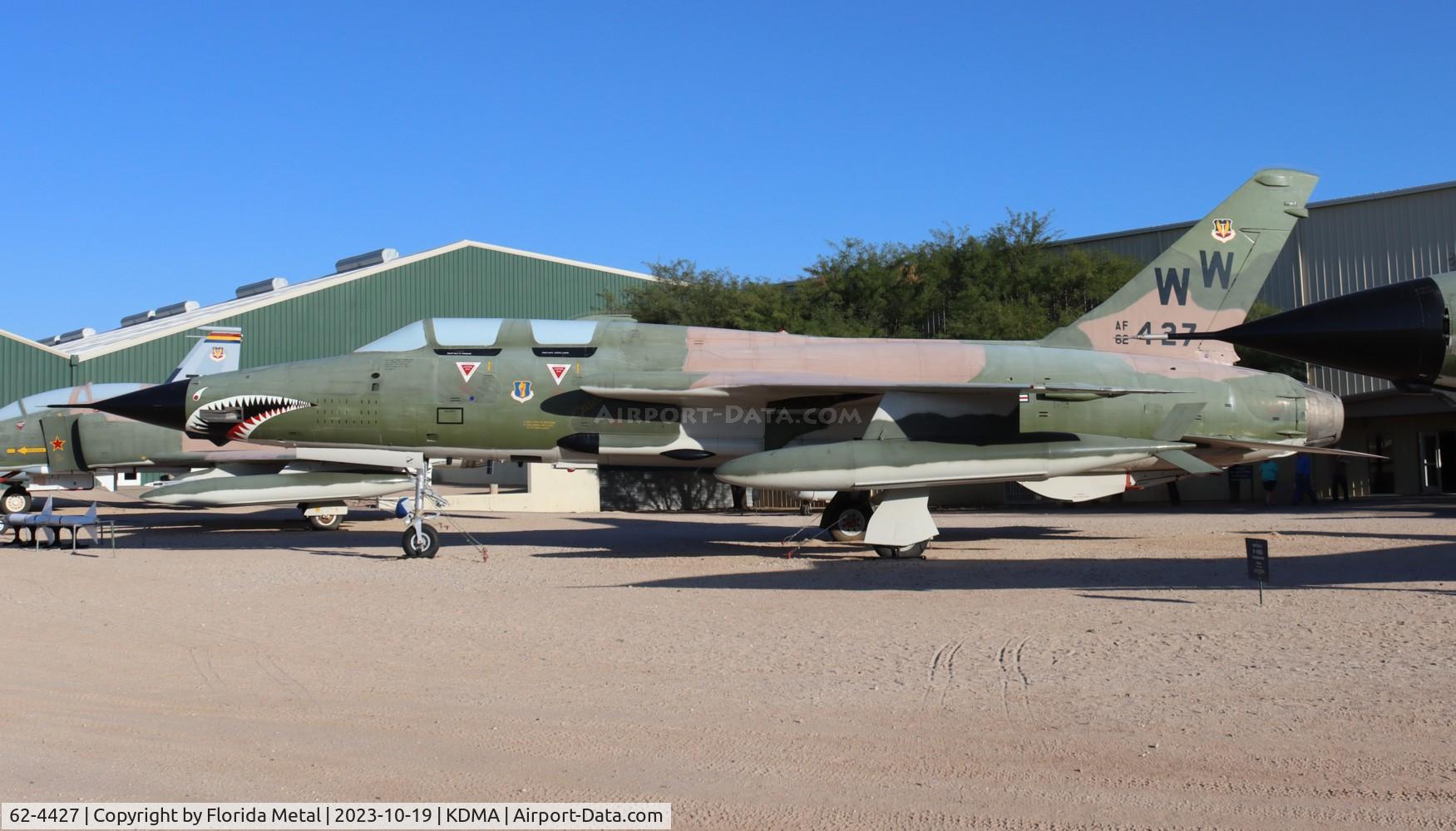 62-4427, Republic F-105G Thunderchief C/N F16, F-105 zx