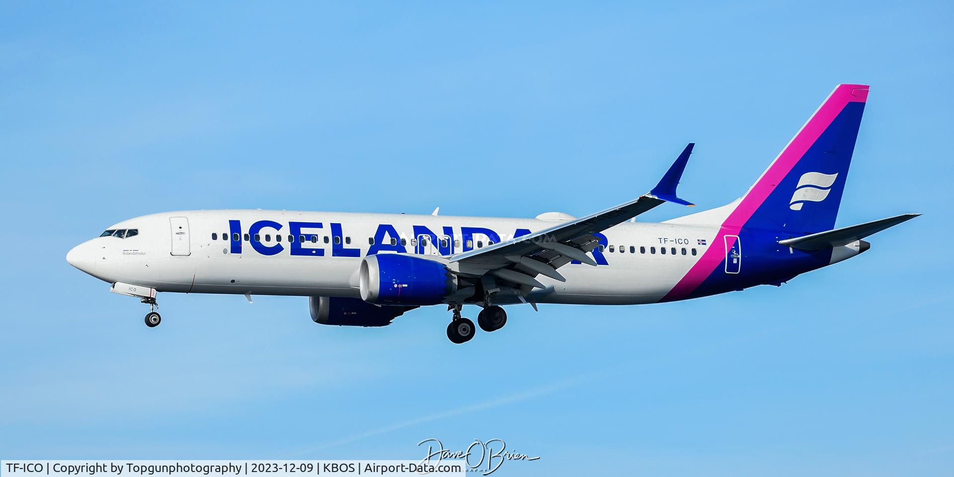 TF-ICO, 2019 Boeing 737-8 MAX C/N 44358, inbound to RW22L