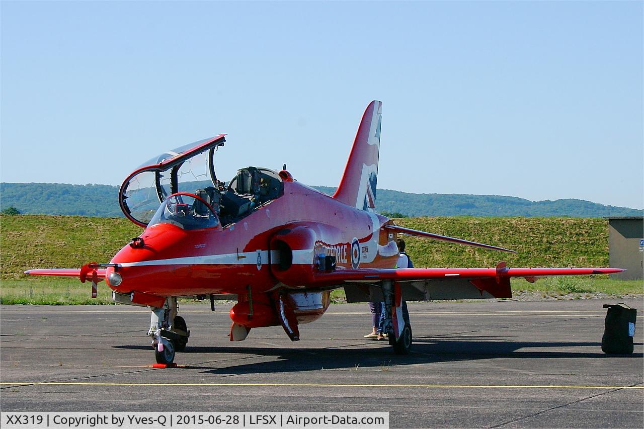 XX319, 1980 Hawker Siddeley Hawk T.1A C/N 162/312144, Red Arrows Hawker Siddeley Hawk T.1A, Flight line, Luxeuil-Saint Sauveur Air Base 116 (LFSX)
