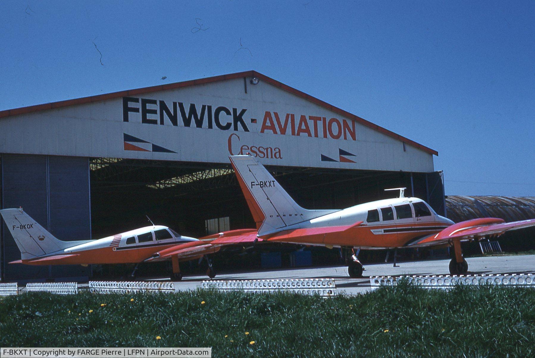F-BKXT, Cessna 320A Skyknight C/N 320A0030, new arrival in France