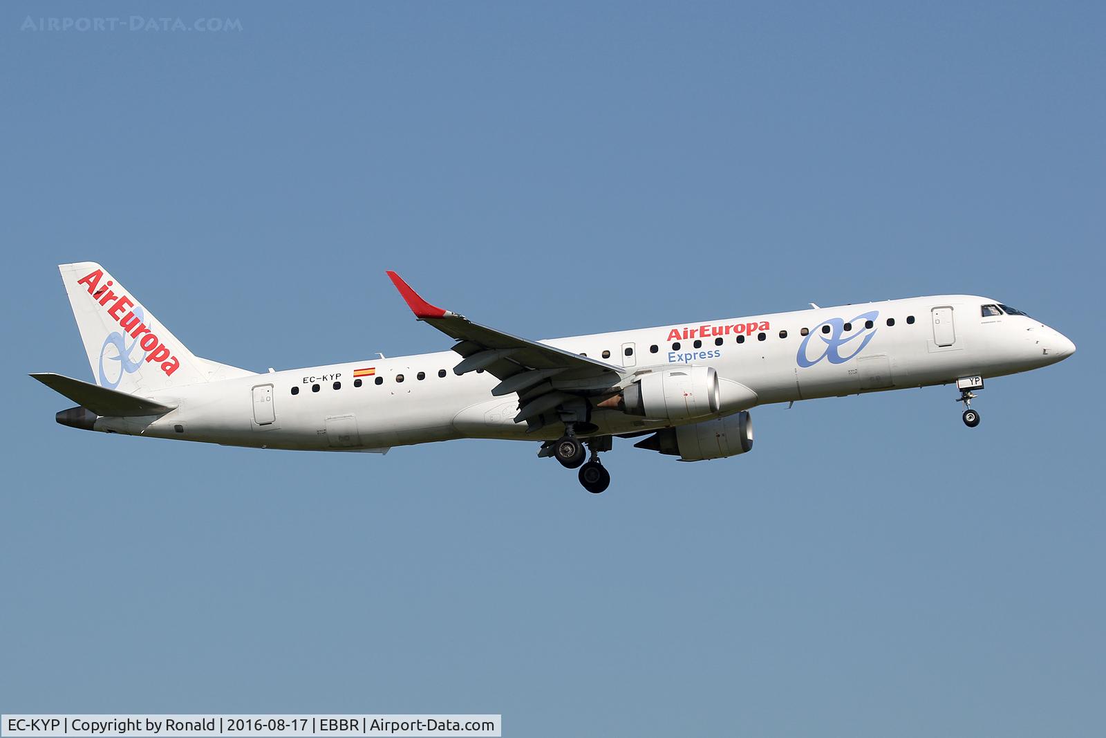 EC-KYP, 2010 Embraer 195LR (ERJ-190-200LR) C/N 19000281, at bru