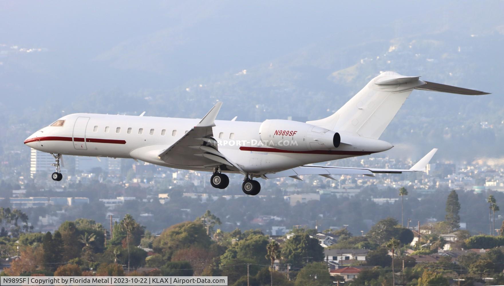 N989SF, 2007 Bombardier BD-700-1A10 Global Express XRS C/N 9234, Global Express zx VNY-LAX