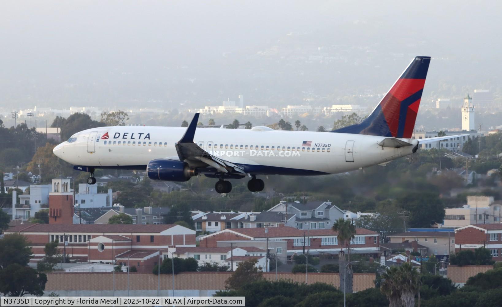 N3735D, 2000 Boeing 737-832 C/N 30381, DAL 738 zx SFO-LAX