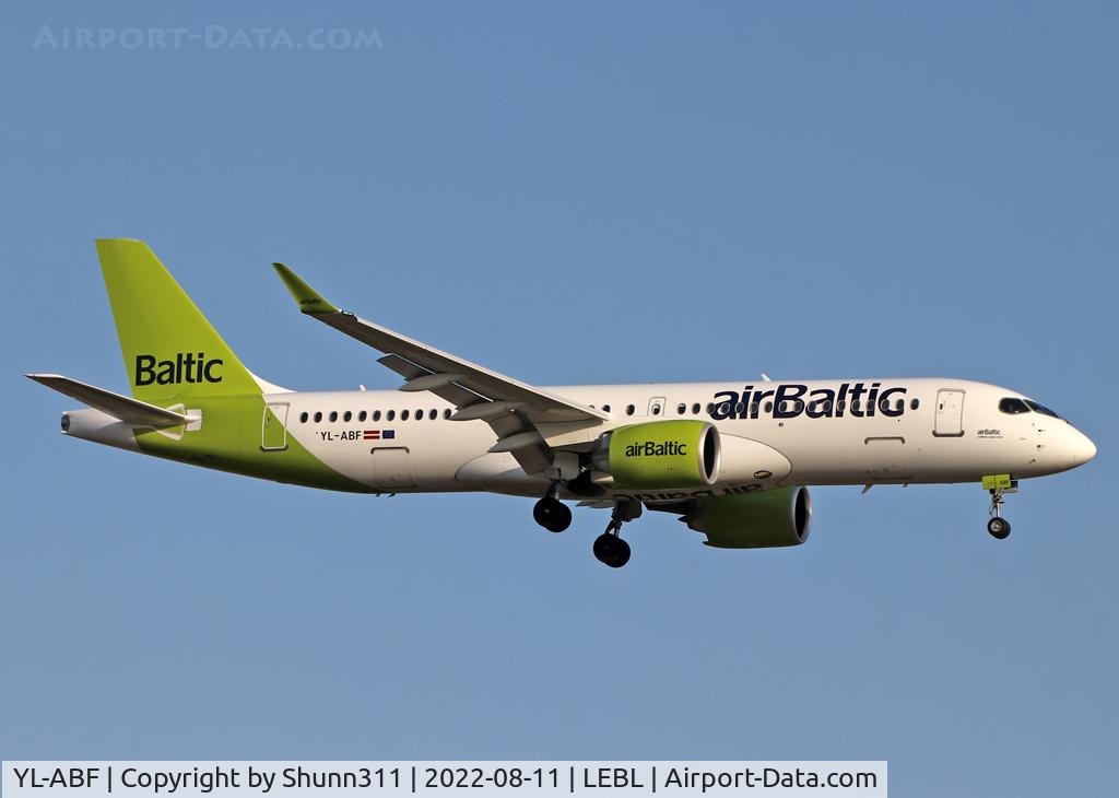 YL-ABF, 2021 Airbus A220-300 C/N 55133, Landing rwy 24R