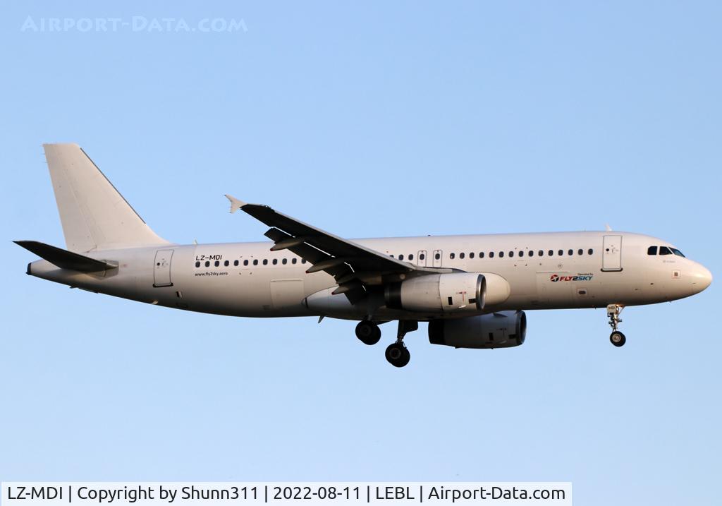 LZ-MDI, 2008 Airbus A320-233 C/N 3378, Landing rwy 24R... Air Arabia summer lease...
