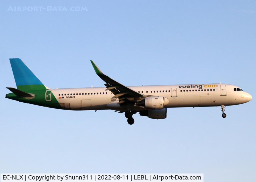 EC-NLX, 2015 Airbus A321-211 C/N 6629, Landing rwy 24R in basic Level c/s