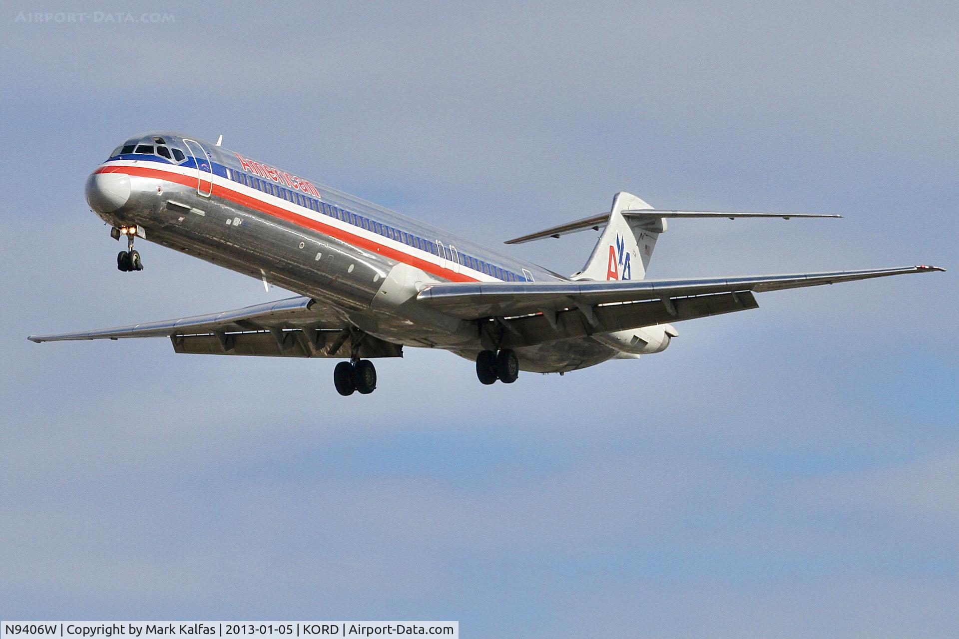 N9406W, 1992 McDonnell Douglas MD-83 (DC-9-83) C/N 53126, AMERICAN AIRLINES MD-83 N9406W 4WP, on approach KORD
