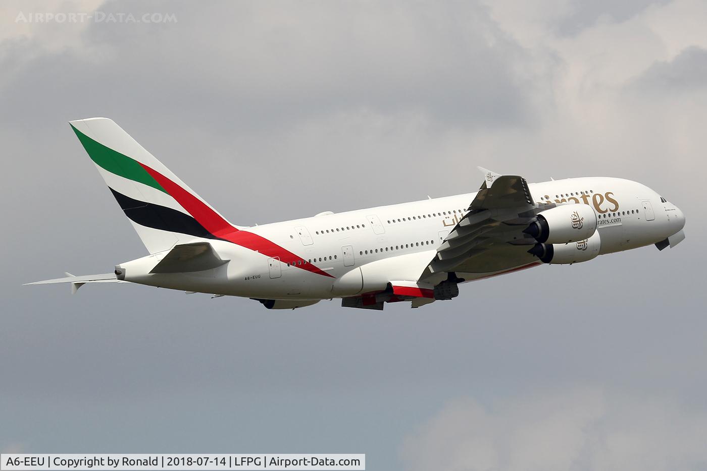 A6-EEU, 2013 Airbus A380-861 C/N 147, at cdg