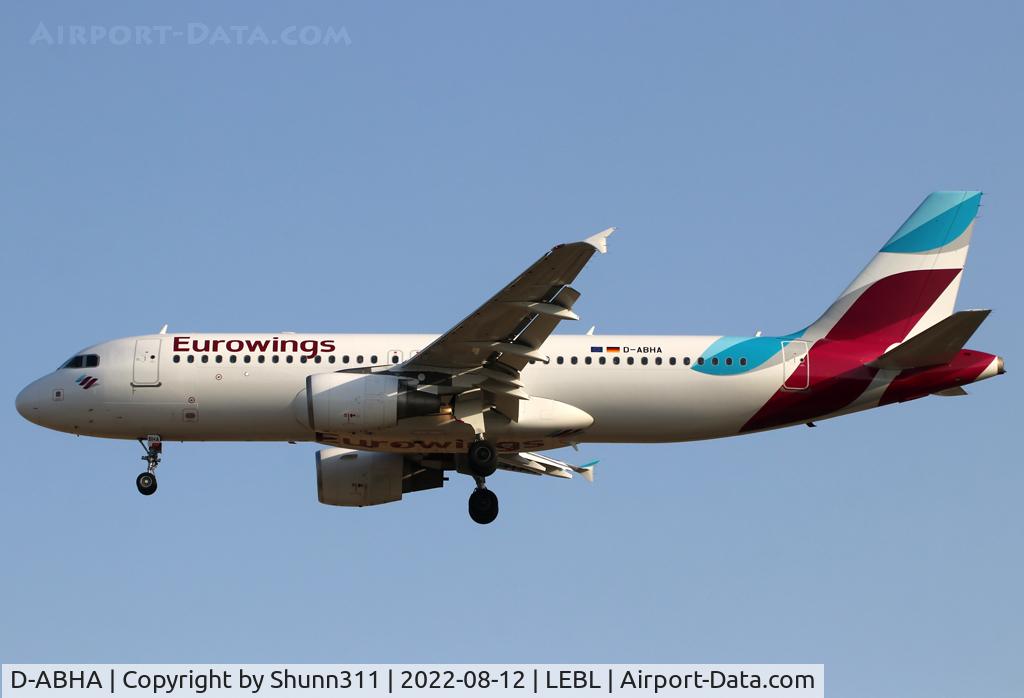 D-ABHA, 2008 Airbus A320-214 C/N 3540, Landing rwy 24R