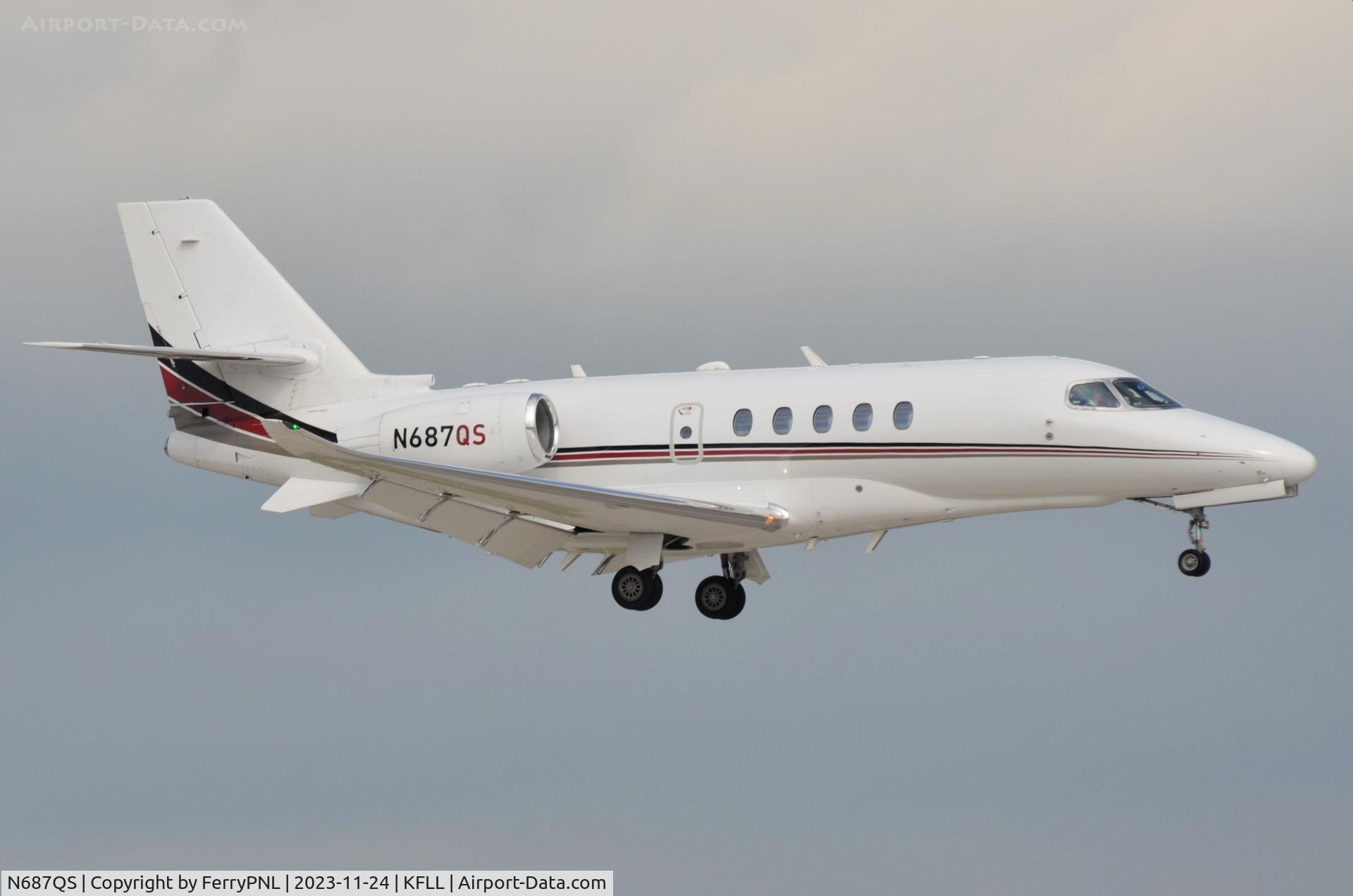 N687QS, 2019 Cessna 680A Citation Latitude C/N 680A-0216, Netjets Ce680A landing