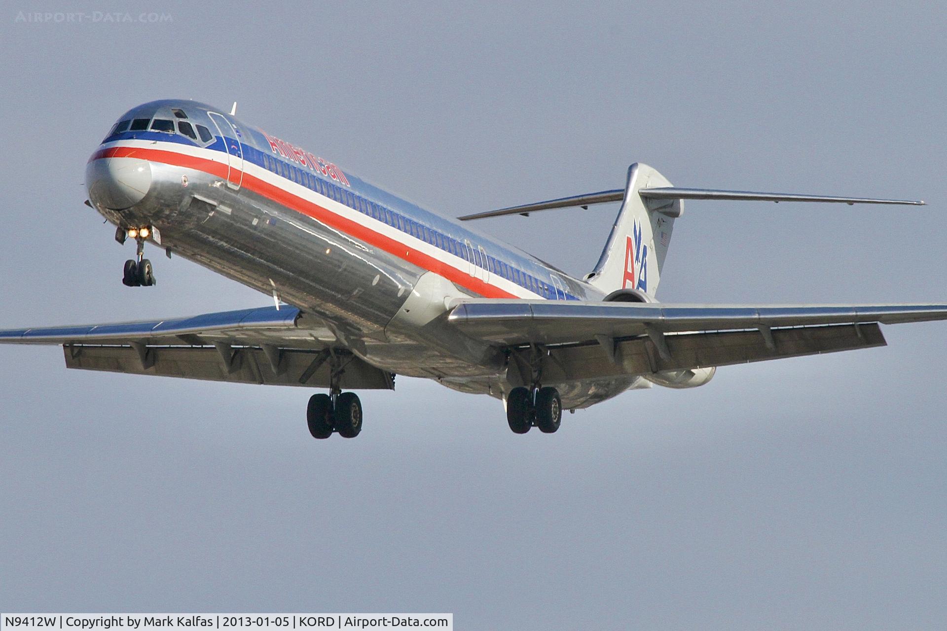 N9412W, 1995 McDonnell Douglas MD-83 (DC-9-83) C/N 53187, American Airlines McDonnell Douglas MD-83, N9412W 4WV, on approach KORD