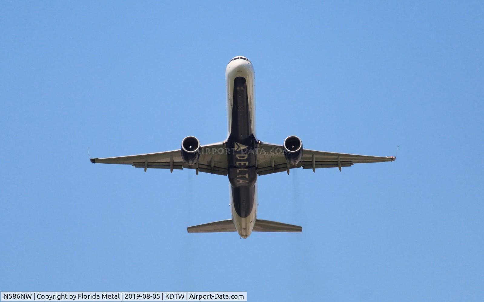 N586NW, 2002 Boeing 757-351 C/N 32987, DAL 753 zx