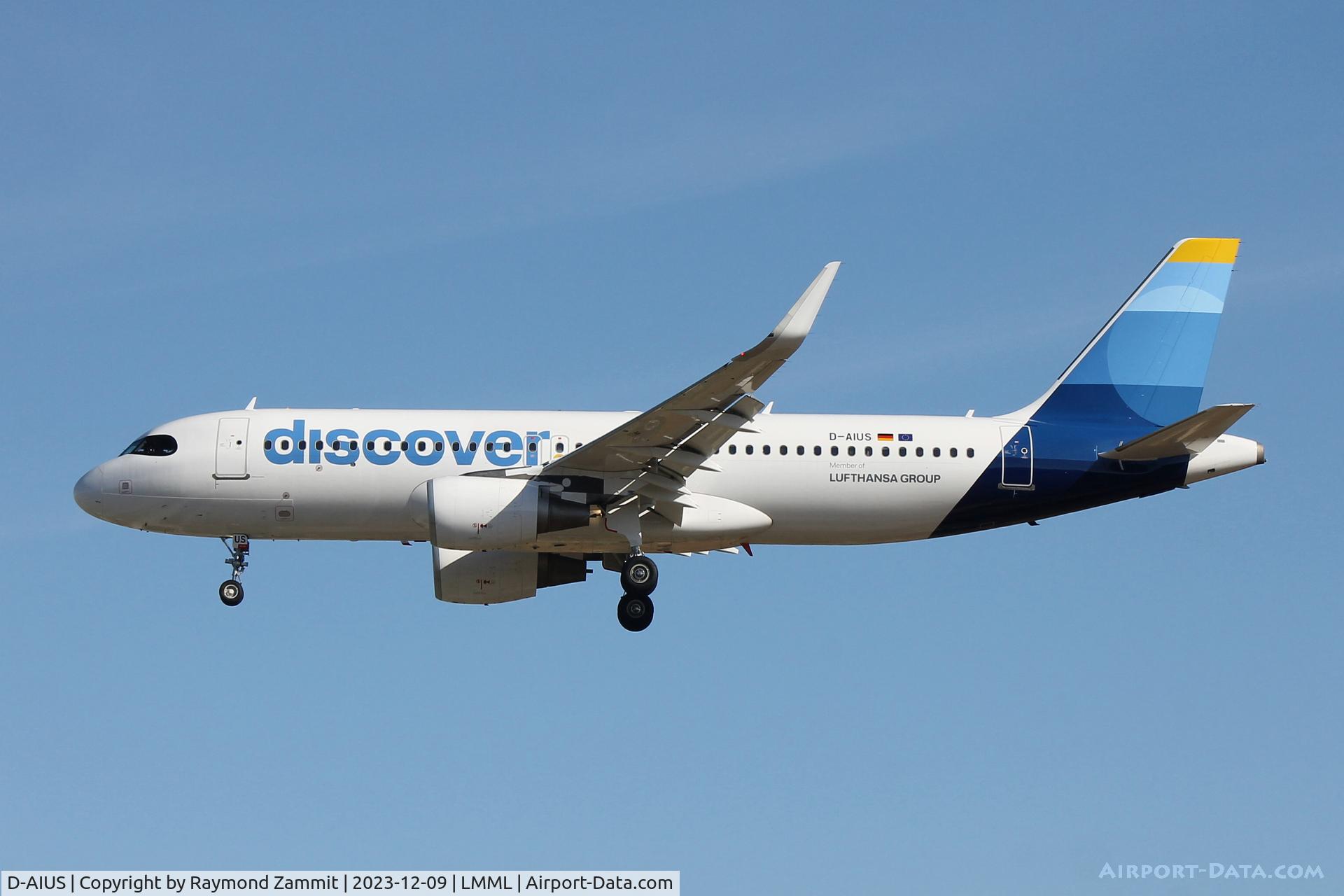 D-AIUS, 2016 Airbus A320-214 C/N 7024, A320 D-AIUS Discover Airlines
