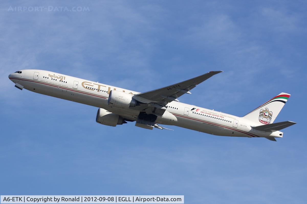 A6-ETK, 2012 Boeing 777-3FX/ER C/N 39686, at lhr