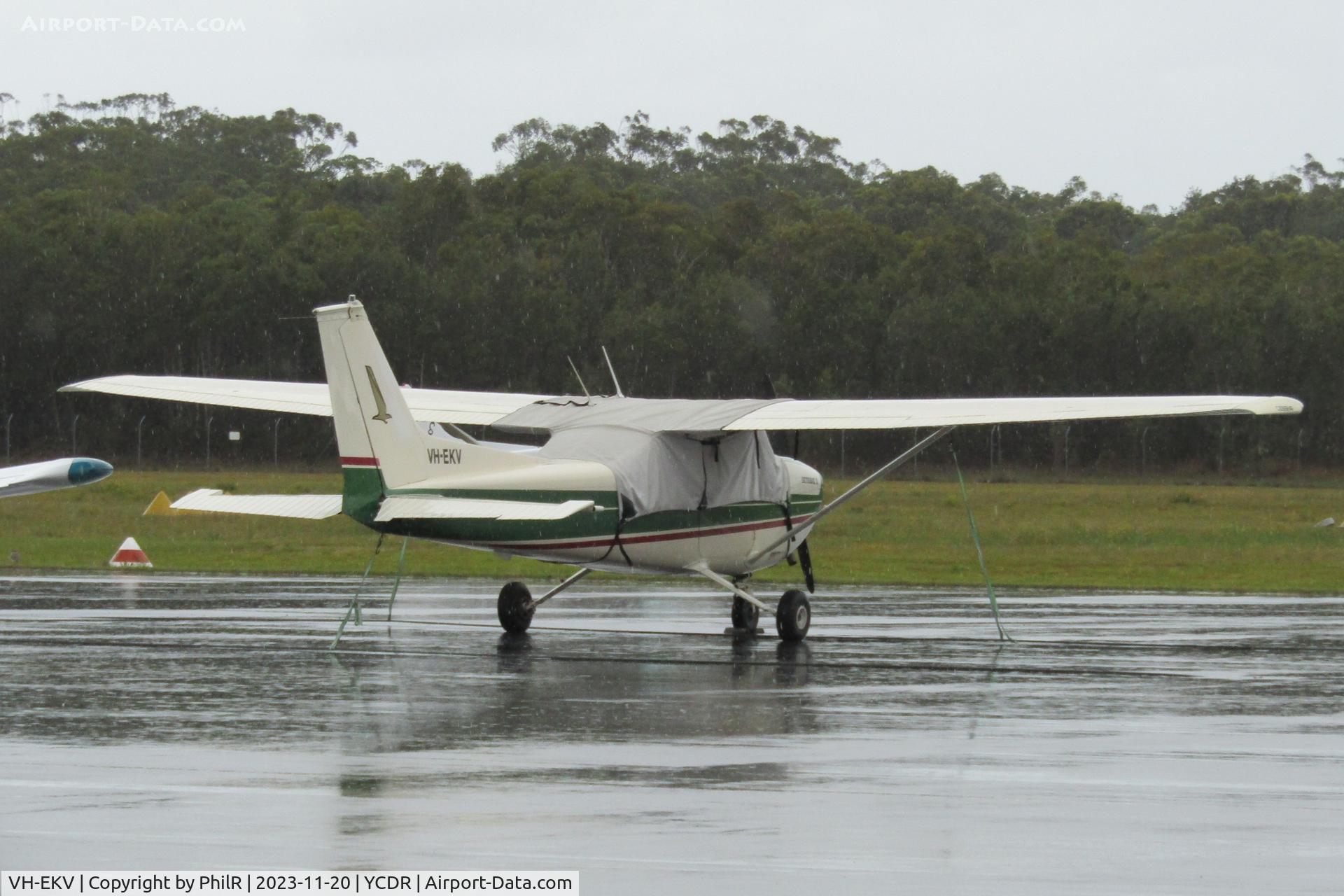 VH-EKV, 1971 Cessna 172L C/N 17260094, VH-EKV 1971 Cessna 172L Skyhawk ll Caloundra
