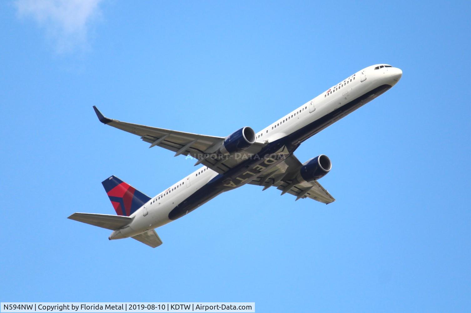 N594NW, 2003 Boeing 757-351 C/N 32994, DAL 753 zx