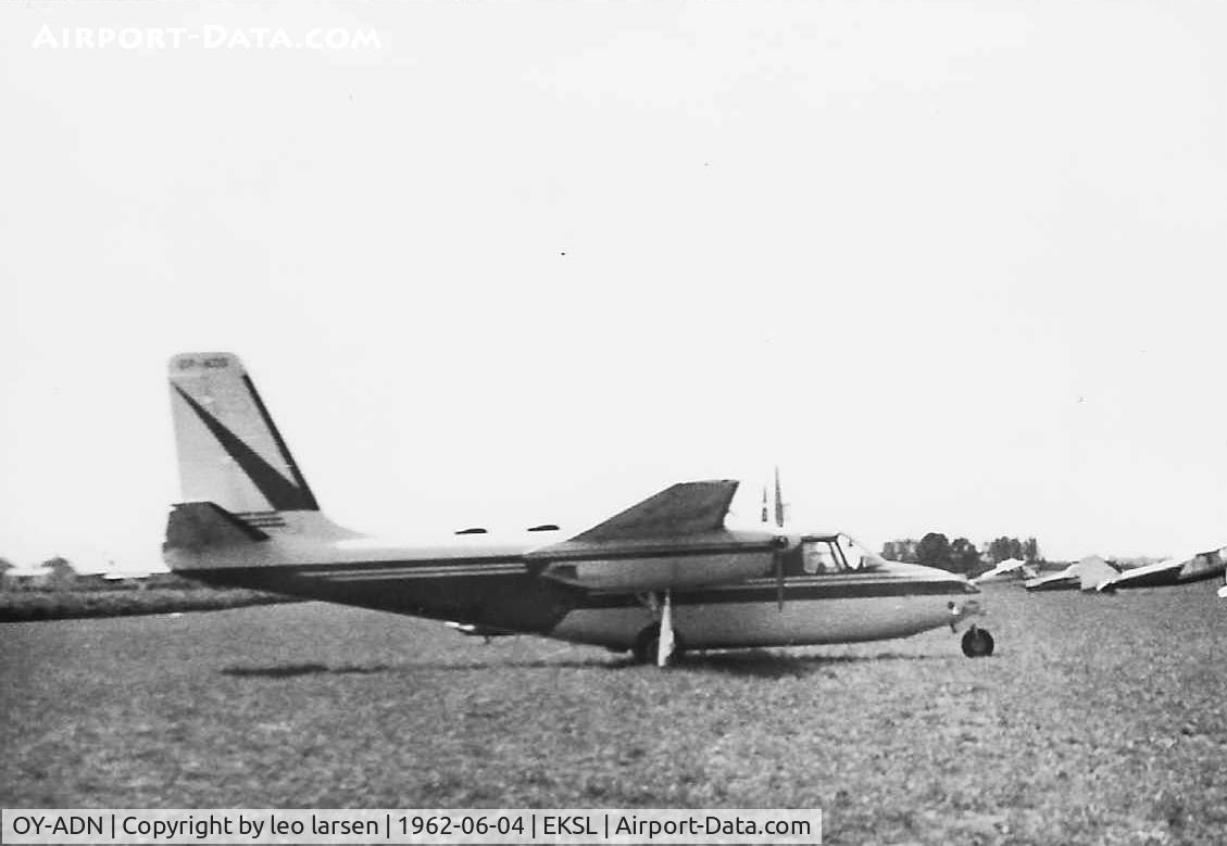 OY-ADN, 1957 Aero Commander 560E C/N 560-169, Skovlunde 4.6.1962