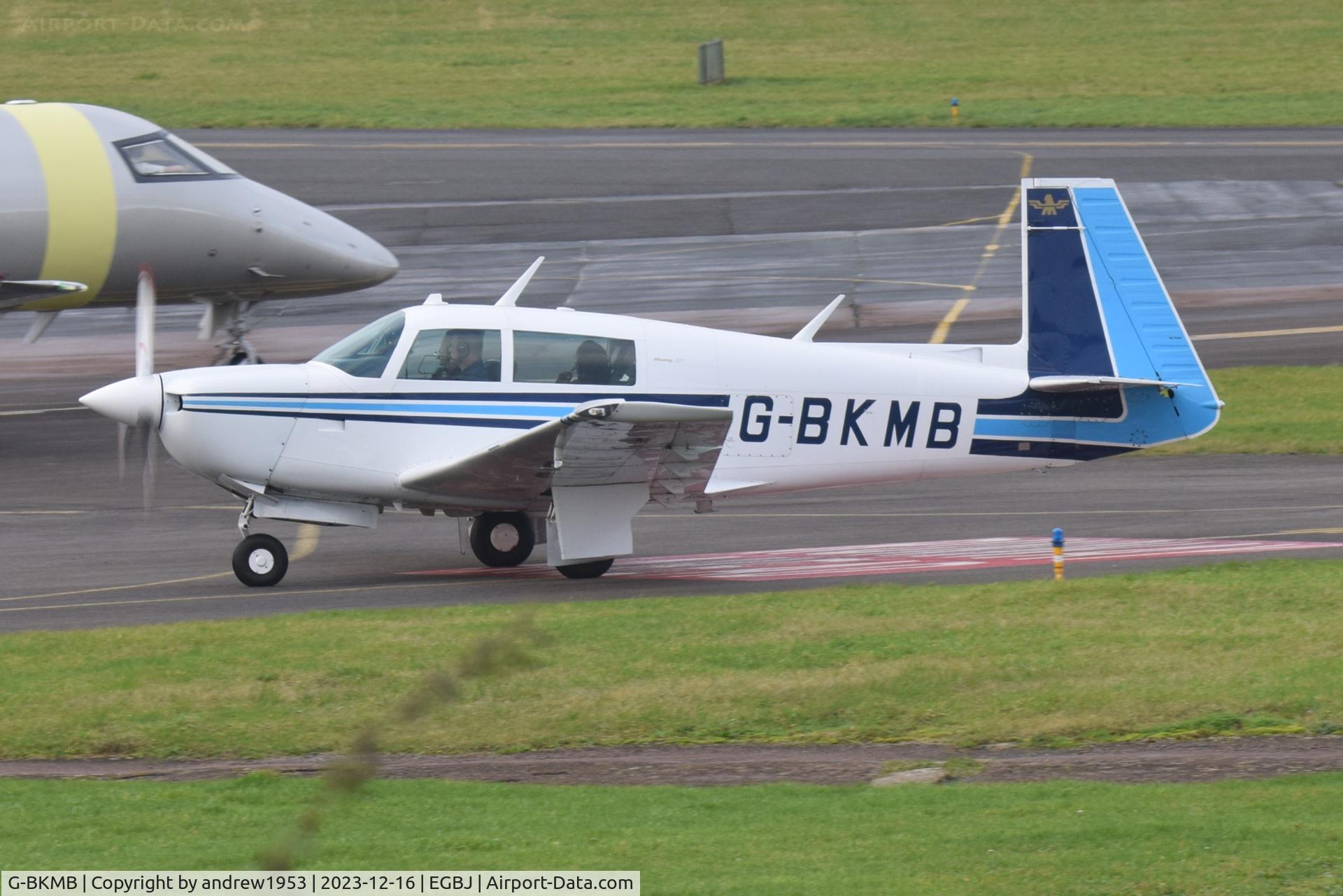 G-BKMB, 1982 Mooney M20J 201 C/N 24-1307, G-BKMB at Gloucestershire Airport.