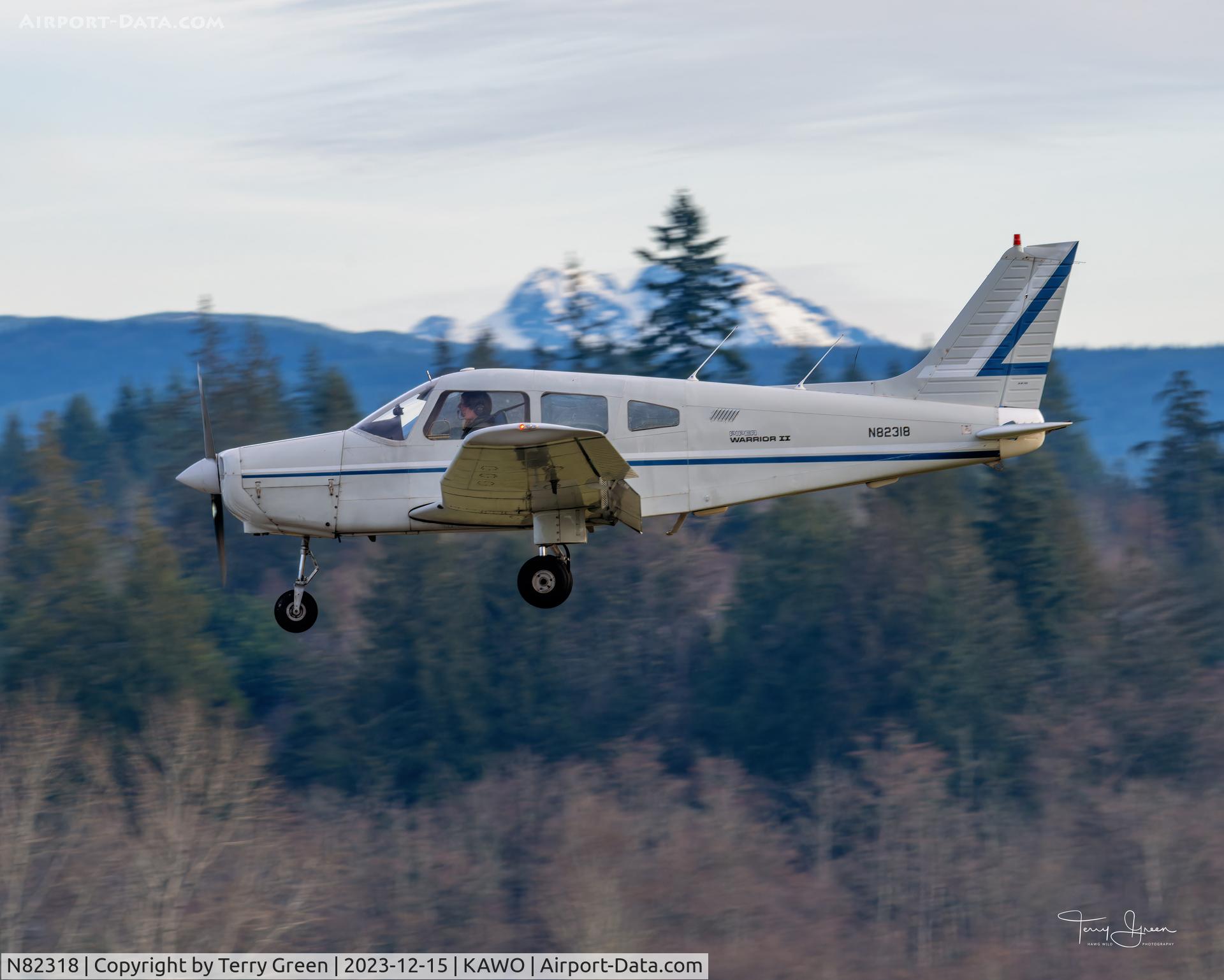 N82318, 1982 Piper PA-28-161 C/N 28-8216167, KAWO