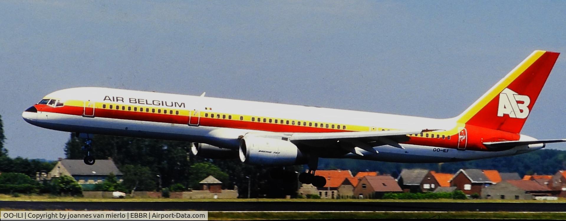 OO-ILI, 1989 Boeing 757-23A C/N 24528, ex-slide BRU 25L