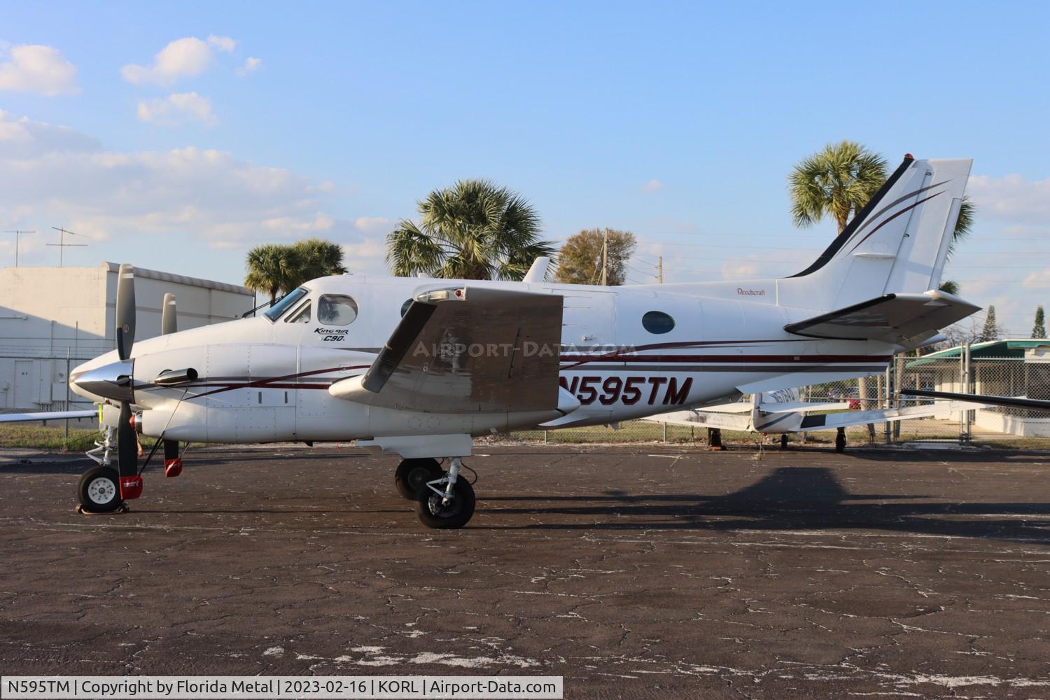 N595TM, 1990 Beech C90A King Air C/N LJ-1255, King Air C90 zx