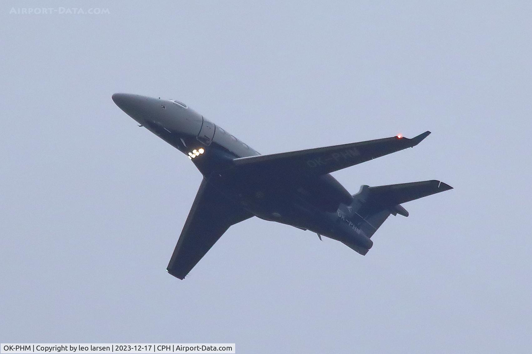 OK-PHM, 2018 Embraer EMB-505 Phenom 300 C/N 50500445, Copenhagen 17.12.2023