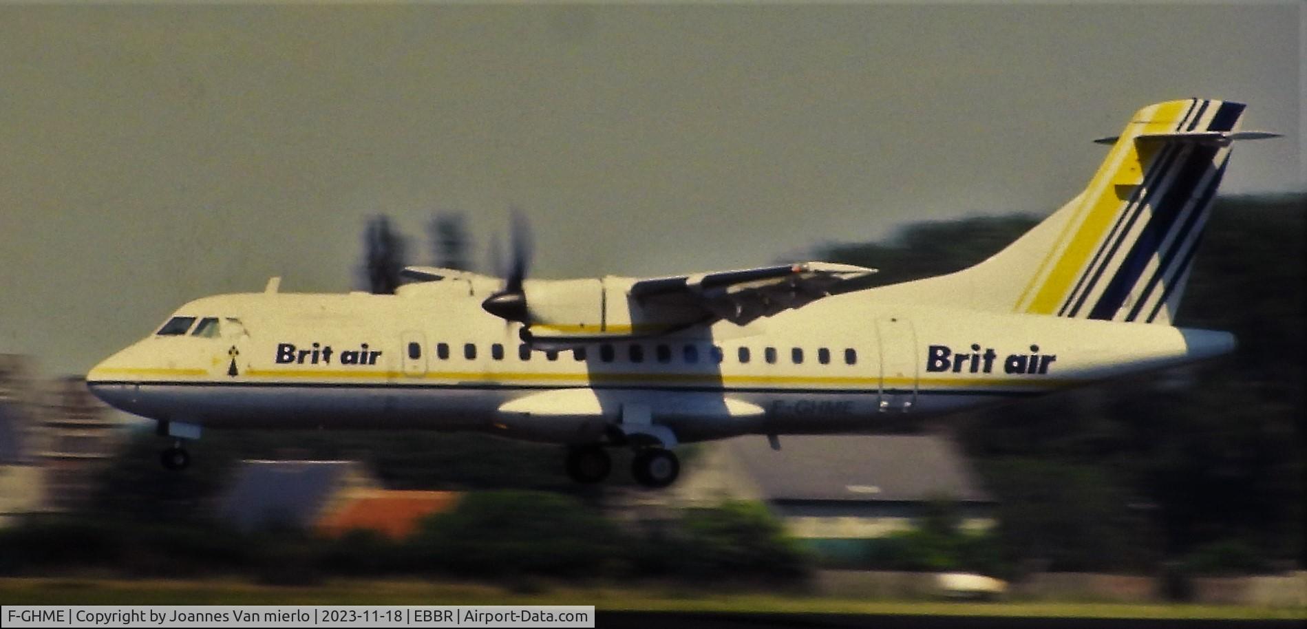 F-GHME, 1986 ATR 42-300 C/N 025, ex-slide