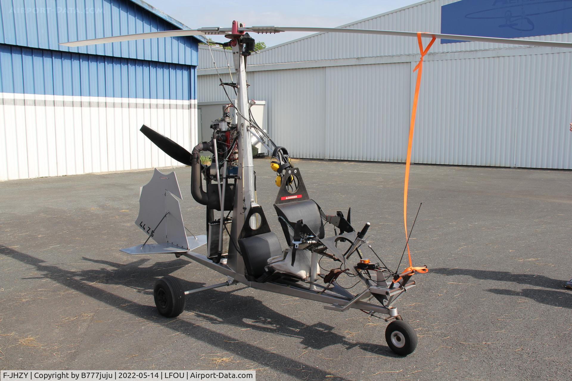 F-JHZY, Nigrowsky Batman C/N Not found 44ZG, at Helico 2022 Cholet