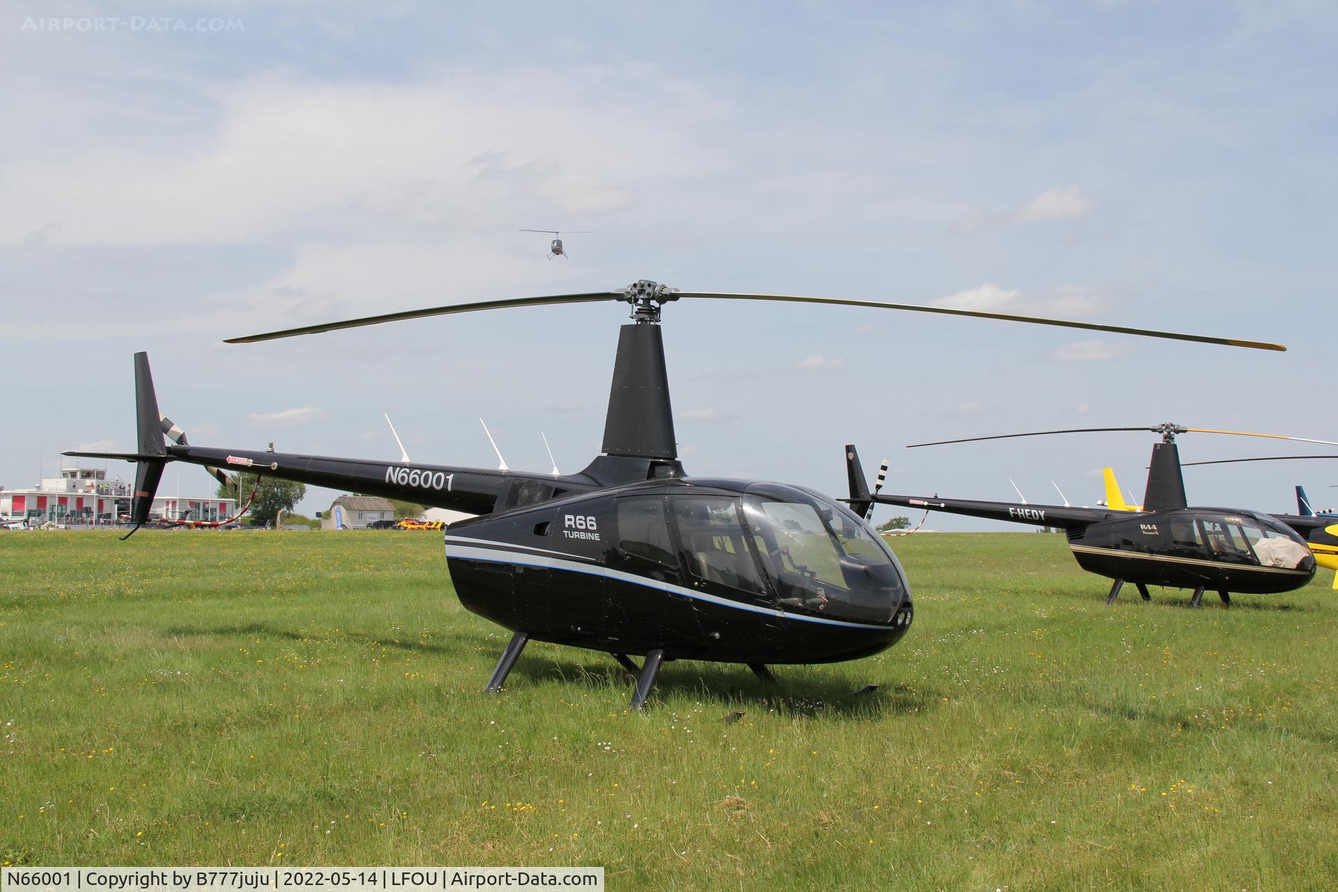 N66001, Robinson R66 C/N 0039, at Helico 2022 Cholet