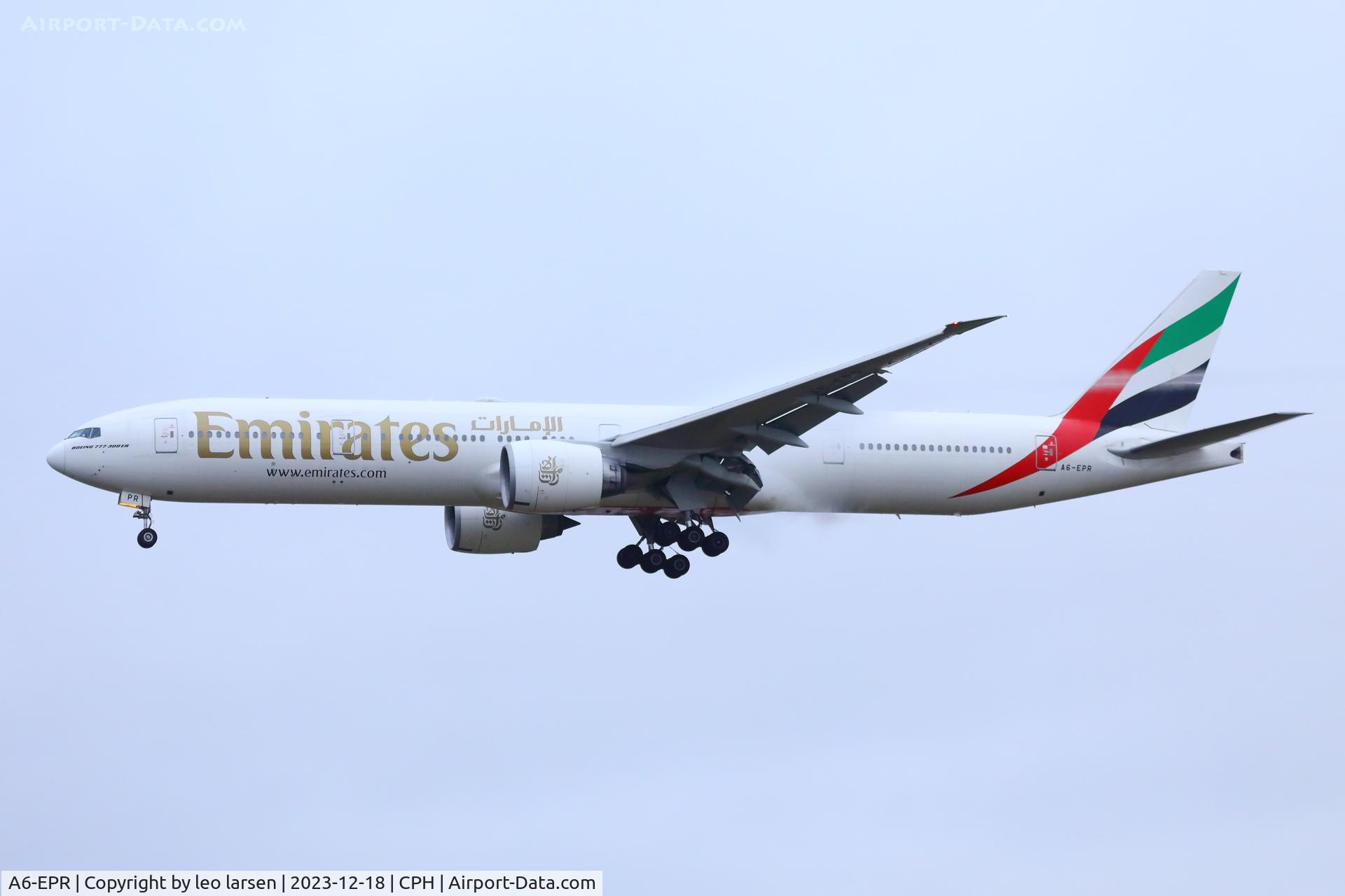 A6-EPR, 2016 Boeing 777-31H/ER C/N 42337, Copenhagen 18.12.2023