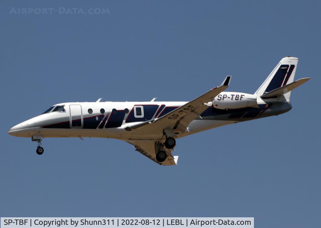 SP-TBF, 2009 Gulfstream G150 C/N 283, Landing rwy 24R
