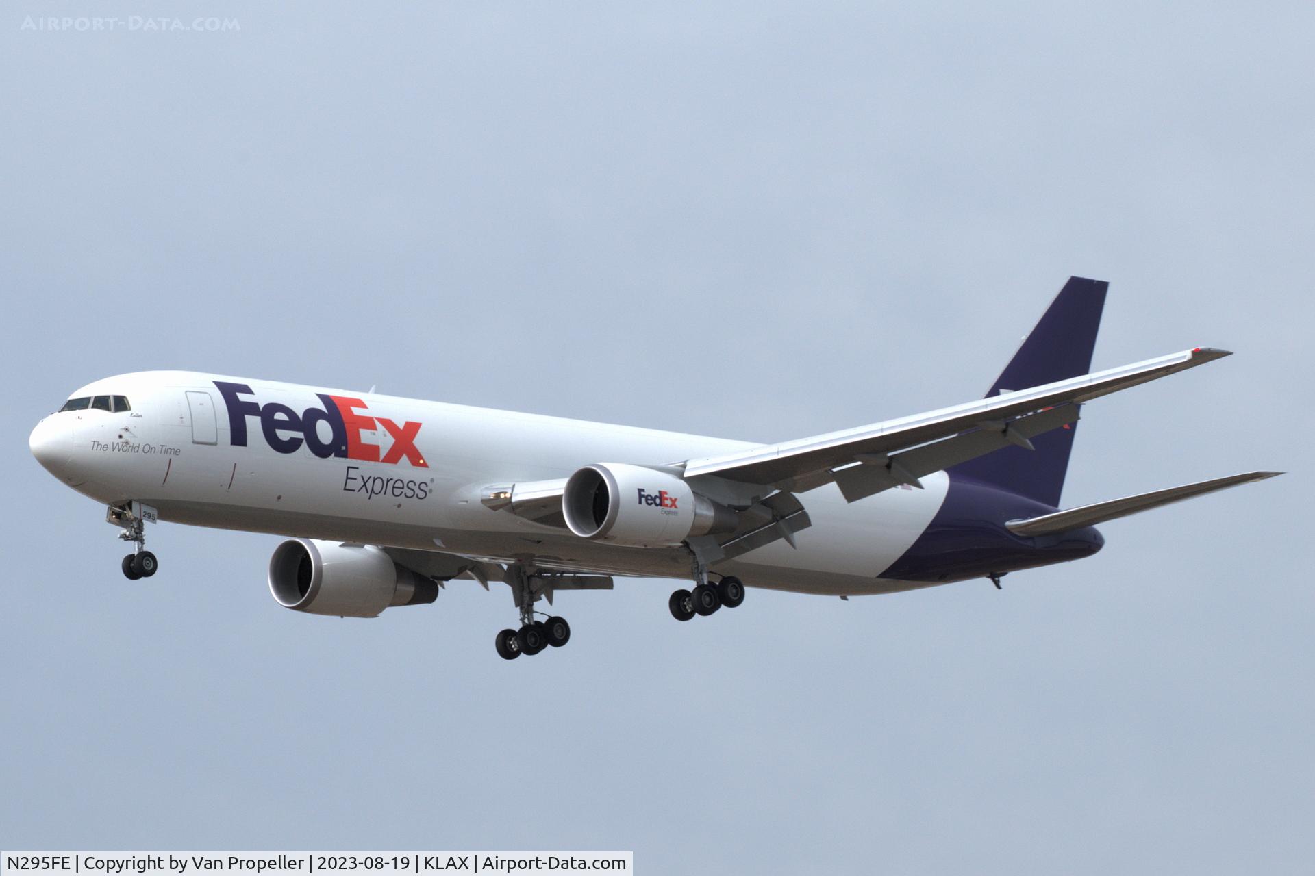 N295FE, 2023 Boeing 767-300F C/N 63130, Federal Express Boeing 767-300F on approach to LAX