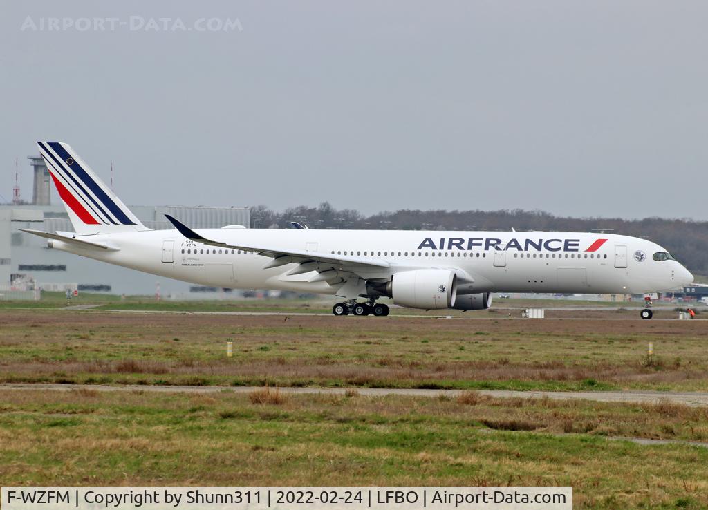 F-WZFM, 2022 Airbus A350-941 C/N 548, C/n 0548 - To be F-HTYP 'Lille'