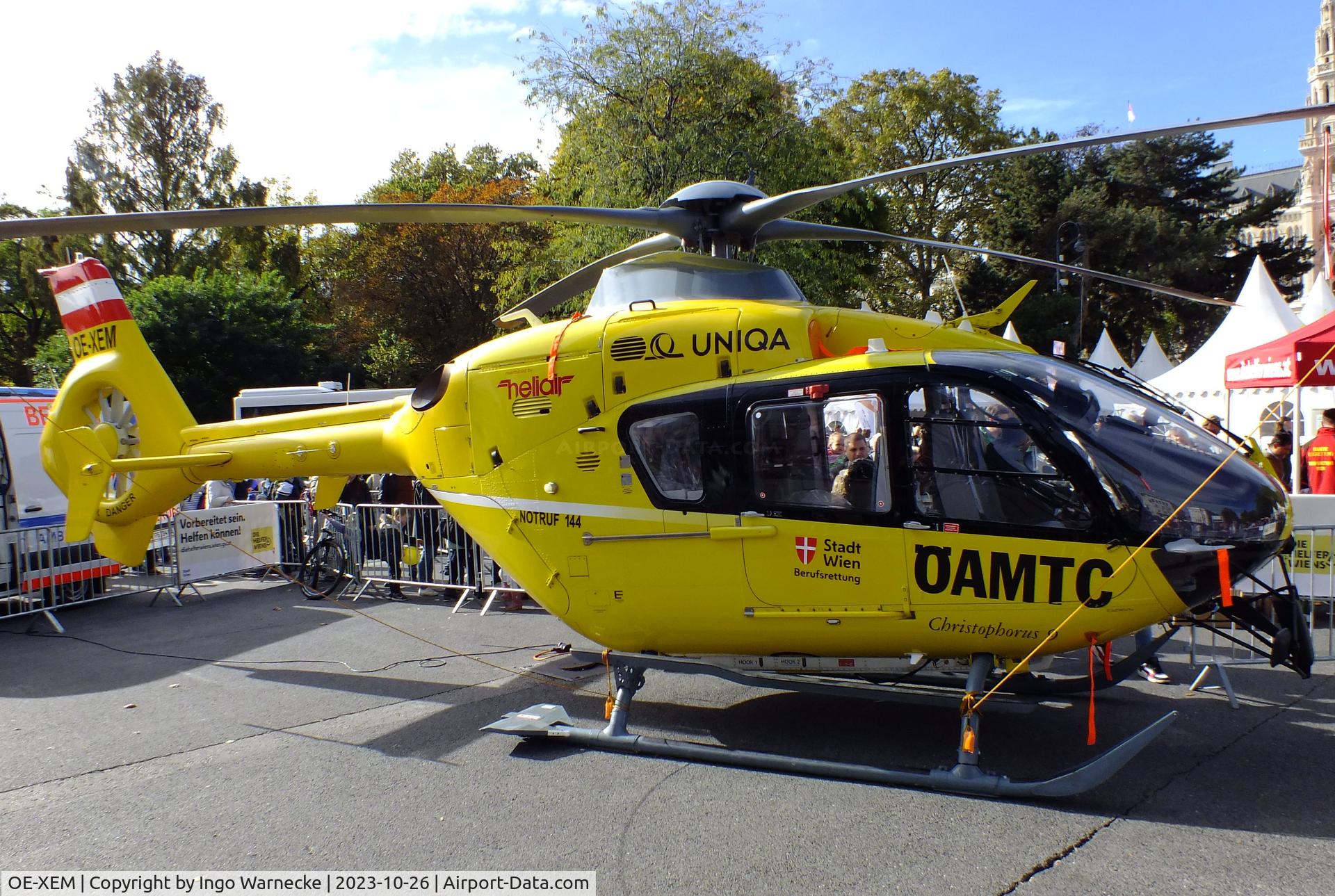 OE-XEM, 2001 Eurocopter EC-135T-2 C/N 0196, Eurocopter EC135T-2 'Christophorus 9' EMS helicopter of the ÖAMTC Flugrettung at the Austrian National Day celebrations in Vienna (Nationalfeiertag 2023, Wien Sicherheitsfest) in front of the old town hall