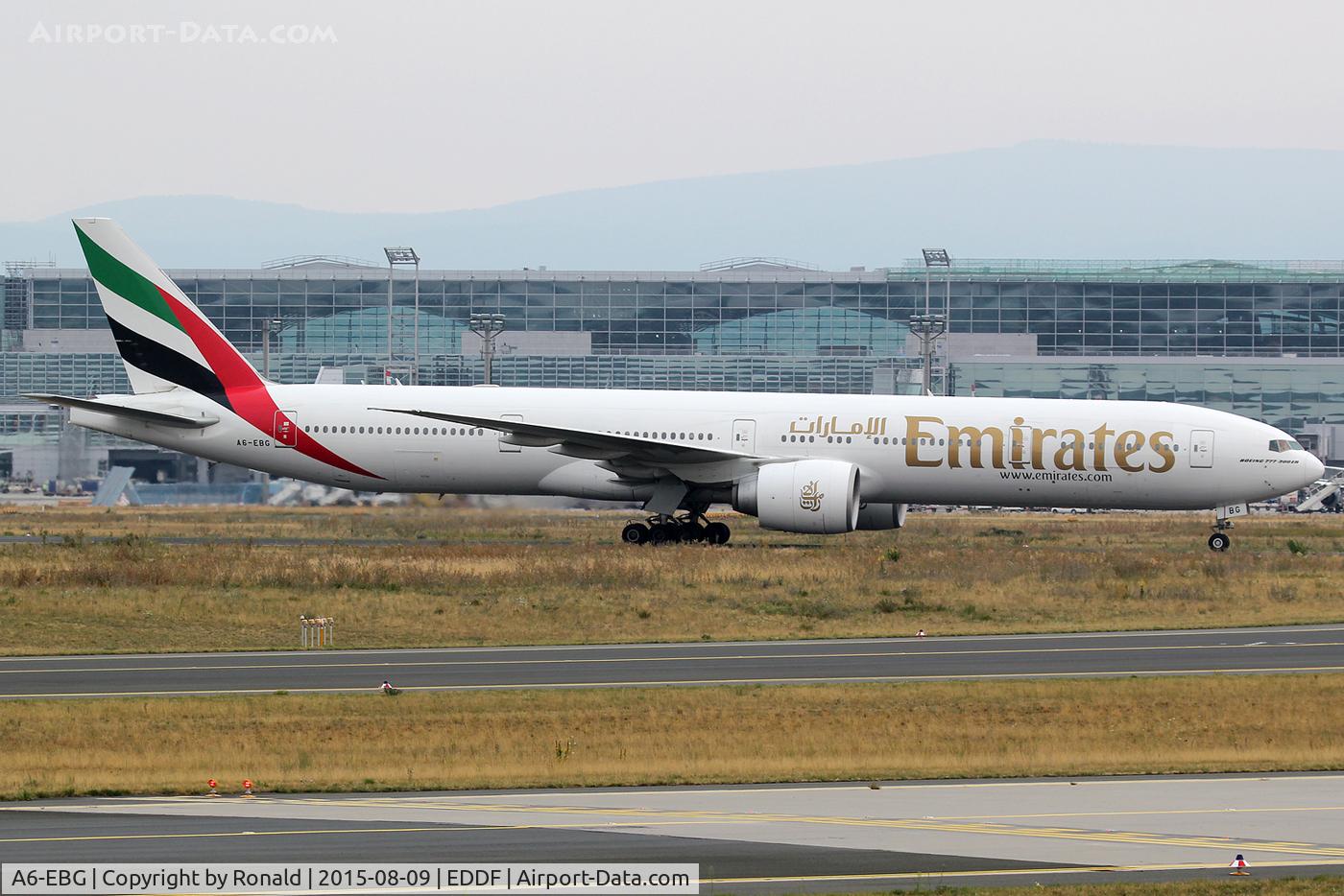 A6-EBG, 2005 Boeing 777-36N/ER C/N 33862, at fra