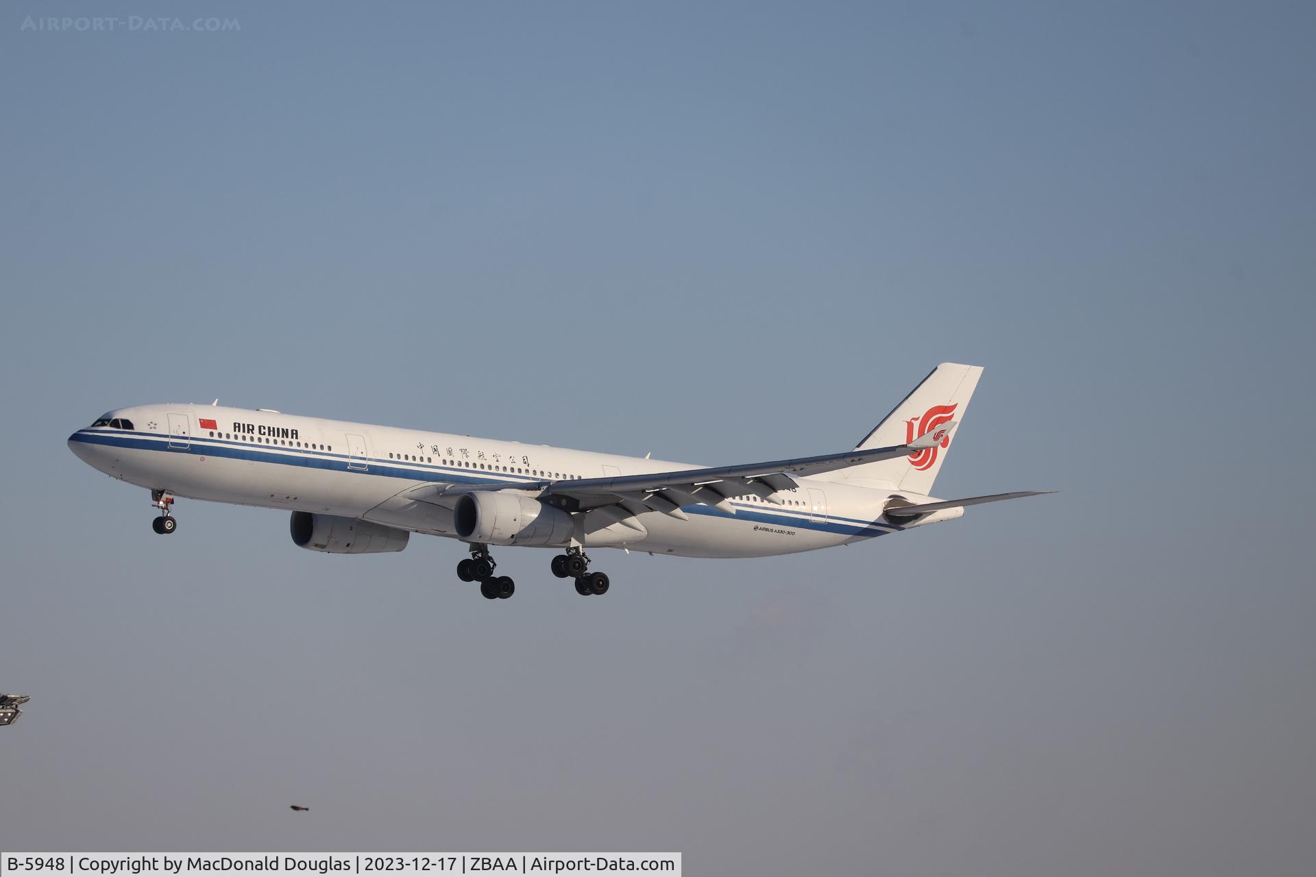 B-5948, 2014 Airbus A330-343 C/N 1541, PEK/ZBAA