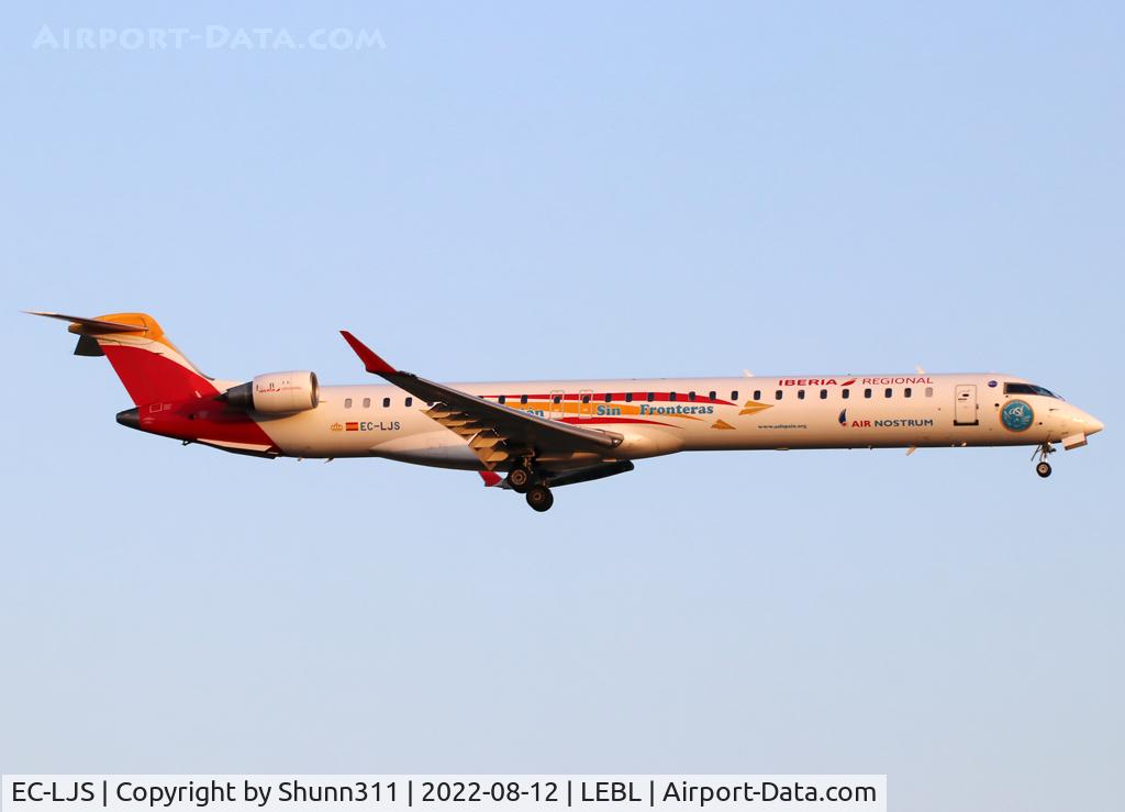 EC-LJS, 2010 Bombardier CRJ-1000ER NG (CL-600-2E25) C/N 19003, Landing rwy 24R in Aviation sin fronteras c/s