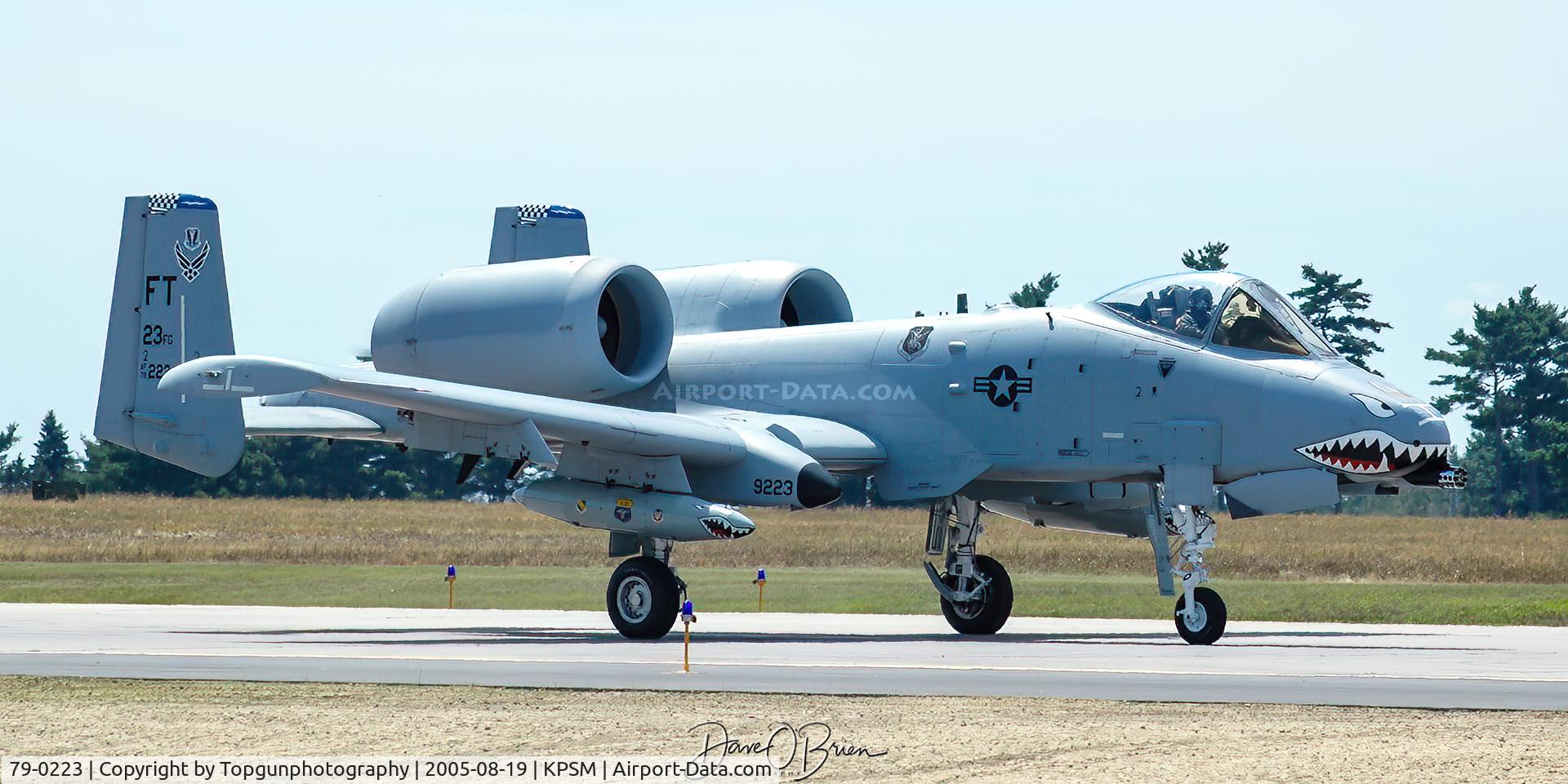 79-0223, 1979 Fairchild Republic A-10A Thunderbolt II C/N A10-0487, HOG21 taxiing down to the hot ramp