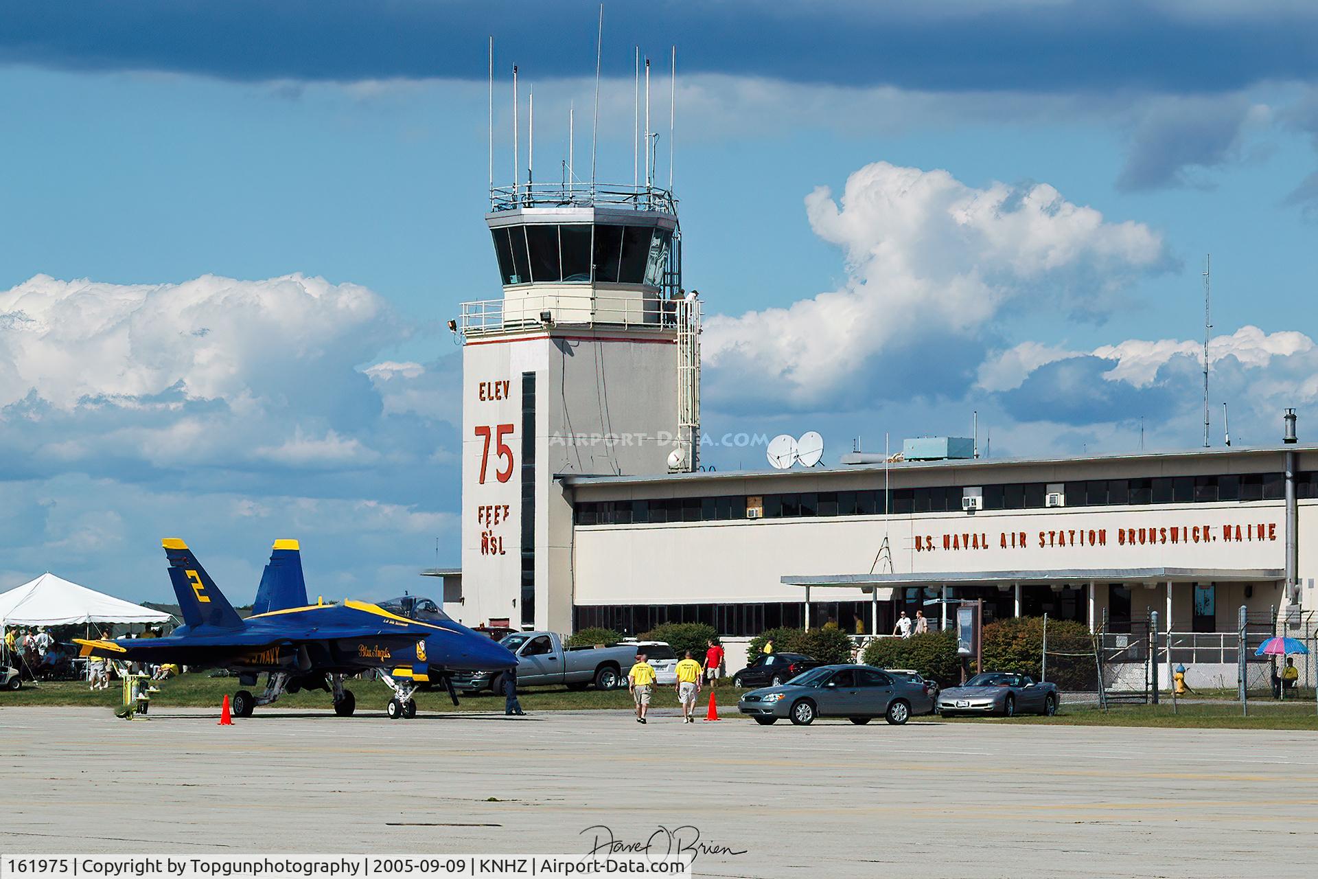 161975, McDonnell Douglas F/A-18A Hornet C/N 0194, Final air show at NAS Brunswick 2005