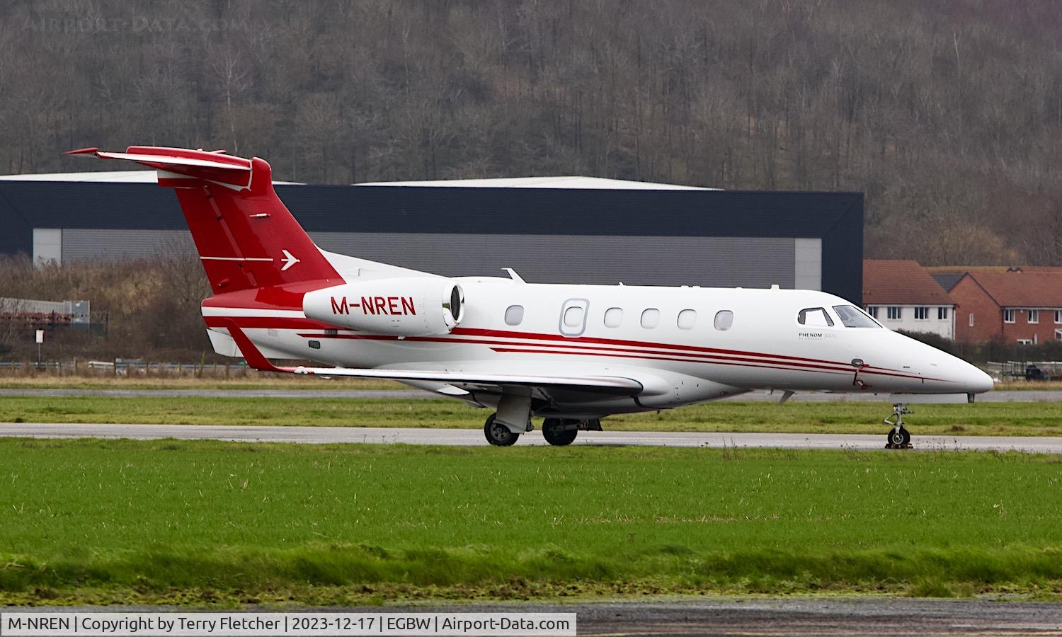 M-NREN, 2020 Embraer EMB-505 Phenom 300 C/N 50500557, At Wellesbourne